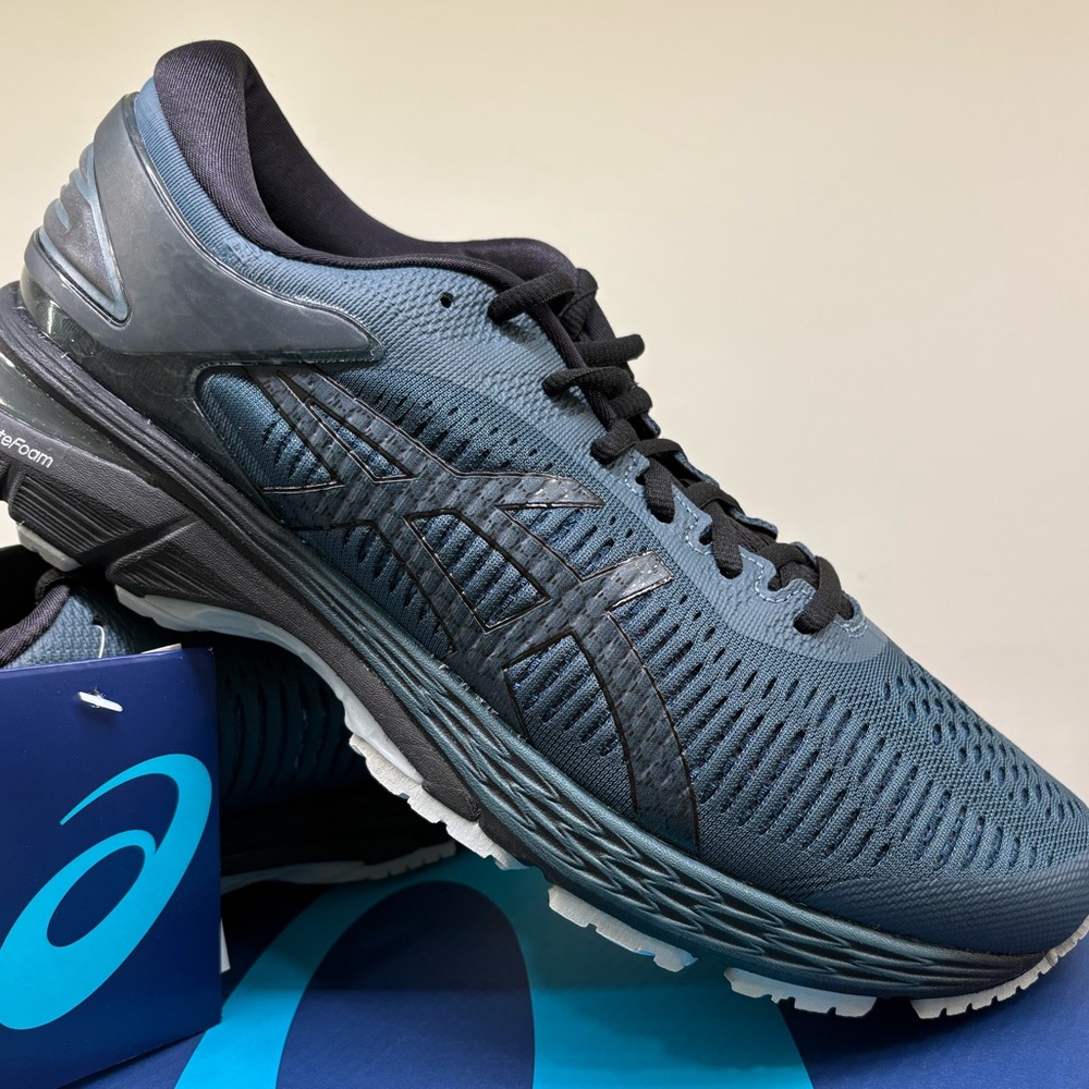 ASICS Gel-Kayano 25 Men’s Shoes